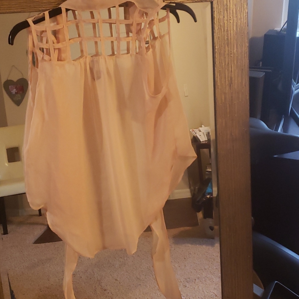 Top-small - Picture 3 of 3